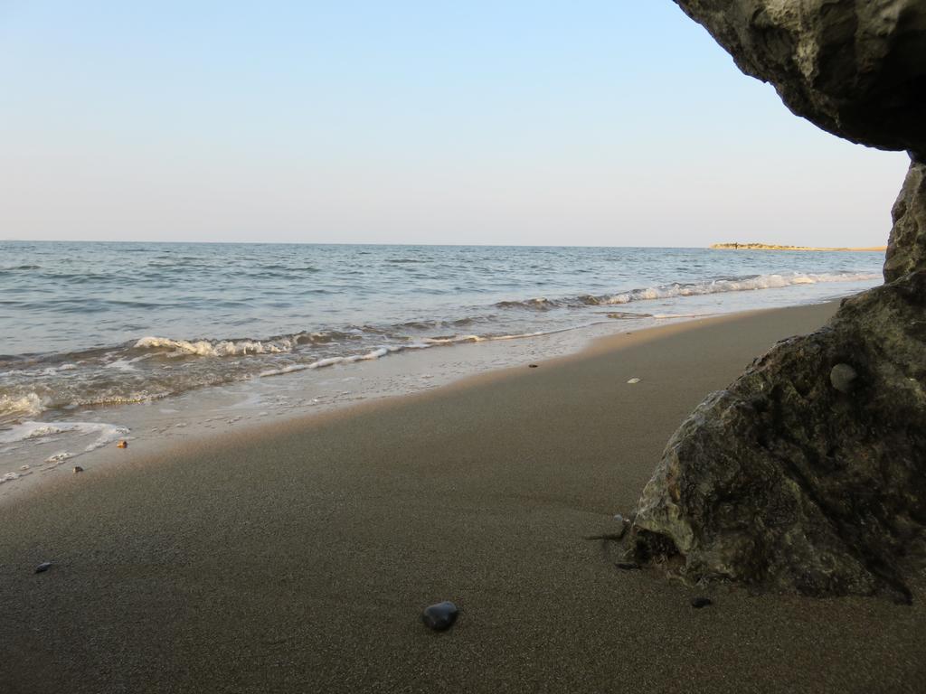 Frosso's Sea * Kokkini Hani